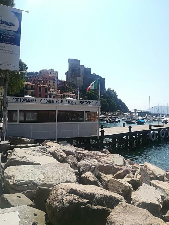 Il Faro Dei Poeti Διαμέρισμα Lerici Εξωτερικό φωτογραφία