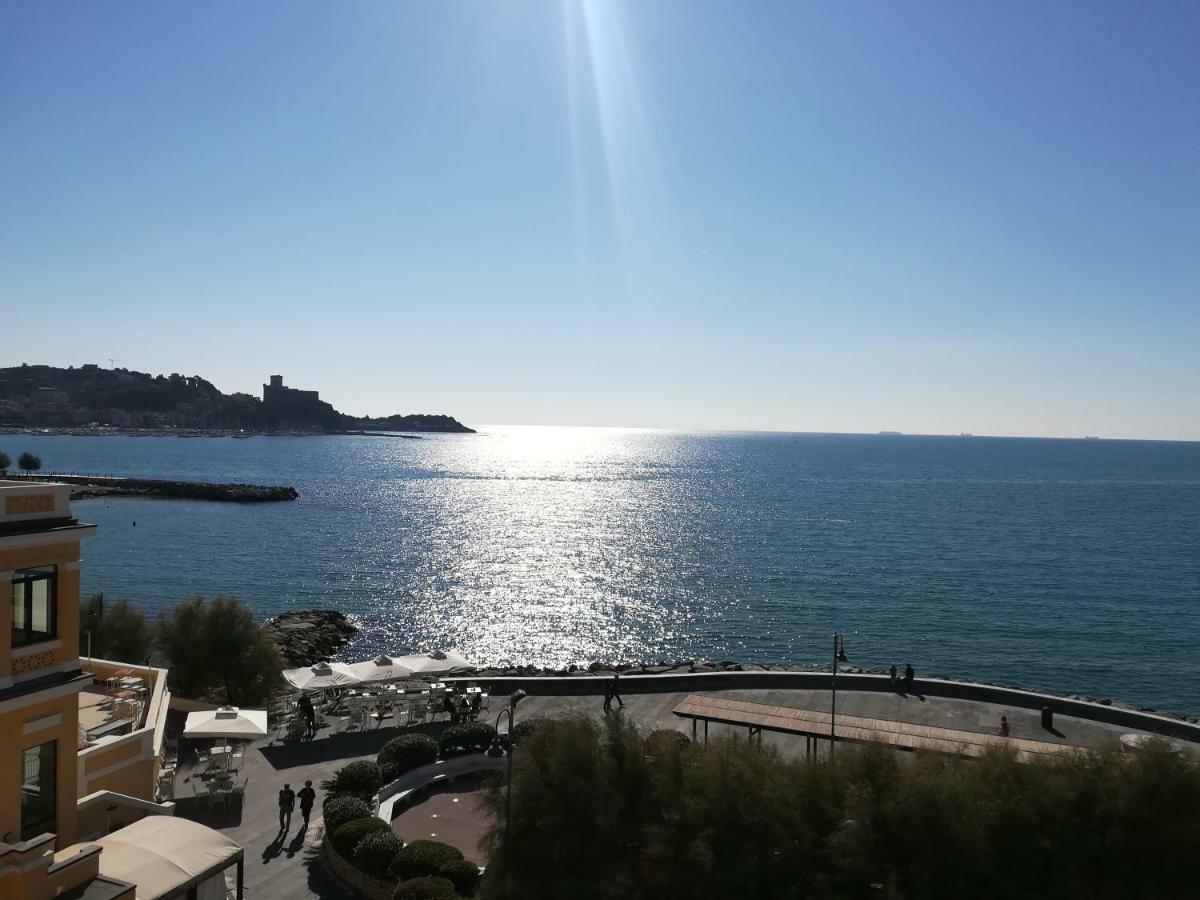 Il Faro Dei Poeti Διαμέρισμα Lerici Εξωτερικό φωτογραφία